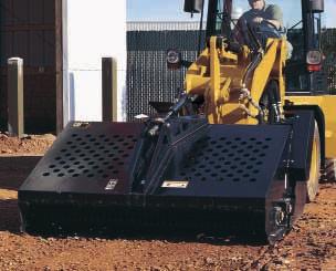 The 904B is designed with a Cat Skid Steer Loader compatible quick