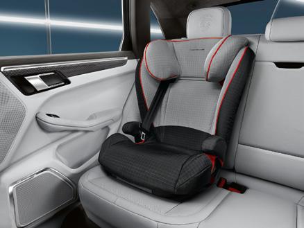 Specially designed, tested and approved for Porsche cars, they provide protection and comfort to passengers up to 2 years of age.