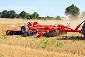 You want to carry out deep stubble cultivation down to 18 cm.