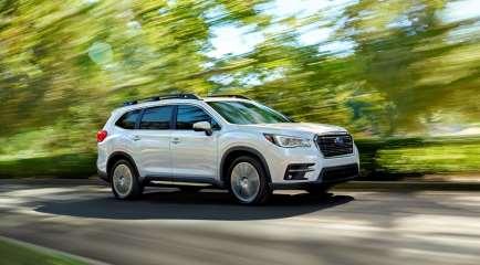 SUBARU DEBUTS ALL-NEW ASCENT 3-ROW SUV Largest Subaru ever with choice of seven- or eight- passenger configurations Family-sized SUV built for excellent versatility and spacious interior combined