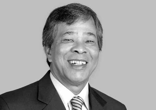 YBhg Tan Sri Datuk Asmat holds a Bachelor of Arts (Honours) degree in Economics from the University of Malaya and also a Diploma in European Economic Integration from the University of Amsterdam.