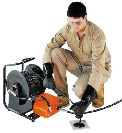 ACCESSORIES HANDY-REEL WITH FOOT PEDAL - Cat # HM-200-W (OPTIONAL) The Handy-Reel allows for remove application of the jet.