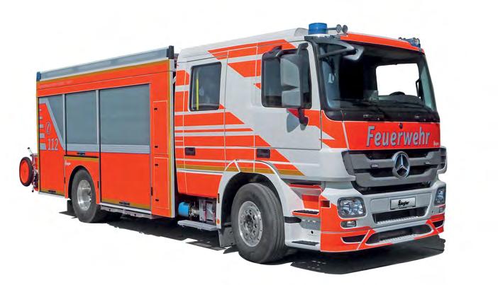 Rescuestairs MAN TGS 18.400 4 x 4 The hydraulic stair makes it possible to evacuate passengers from an aircraft.