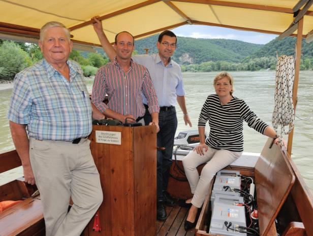 Danube Ferry Dürnstein Rossatz [Lower Austria] Electric powered Ferry First electric powered ferry Connecting