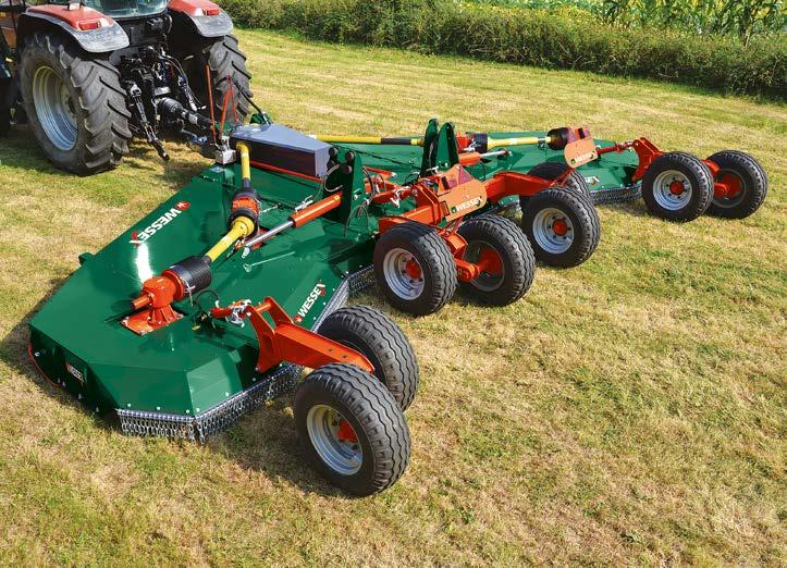 ST SERIES HEAVY DUTY BATWING MOWERS MANUFACTURING EXCELLENCE SINCE 1962 MODEL SHOWN ST-800 ROAD TRAVEL When in transport mode, the Wessex ST Series batwing mowers fold to 2.5m.