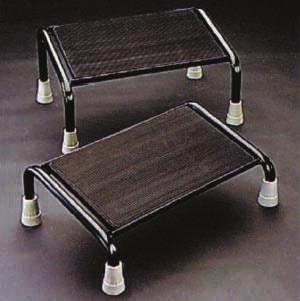 surface Adjustable seat, back and leg rest (infinite locking) Locking castors (standard and