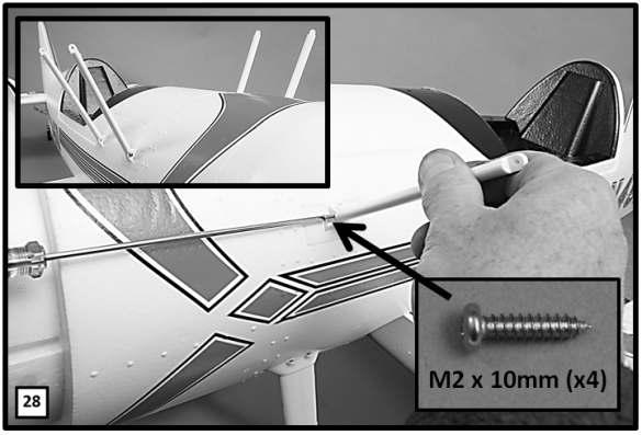 Fit the lower wing assembly to the fuselage using the four M4 x 70mm screws, (image 27).