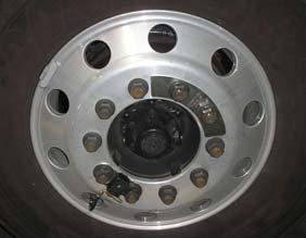For steer wheels a balance plate must be installed directly