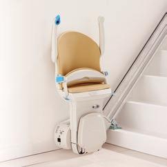 Comfort features Powered swivel When you arrive at the top of the stairs you will need to swivel