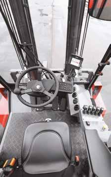 A safer operating environment. Every Kalmar forklift comes with non-slip steps and handrails for safe three-point access to the cabin.