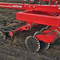 The direct connection of seed waggon and seed unit results in a high coulter pressure at the cutting discs and the fertiliser coulter without using any additional ballast weight.