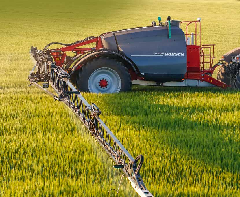 104 105 Leeb GS Trailed professional sprayers What are the characteristic features of the Leeb GS: 6 000, 7 000 and 8 000 litre stainless steel tank.