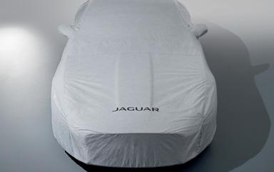 WHEEL CLEANER Jaguar and Autoglym have collaborated to develop and rigorously test a unique high performance