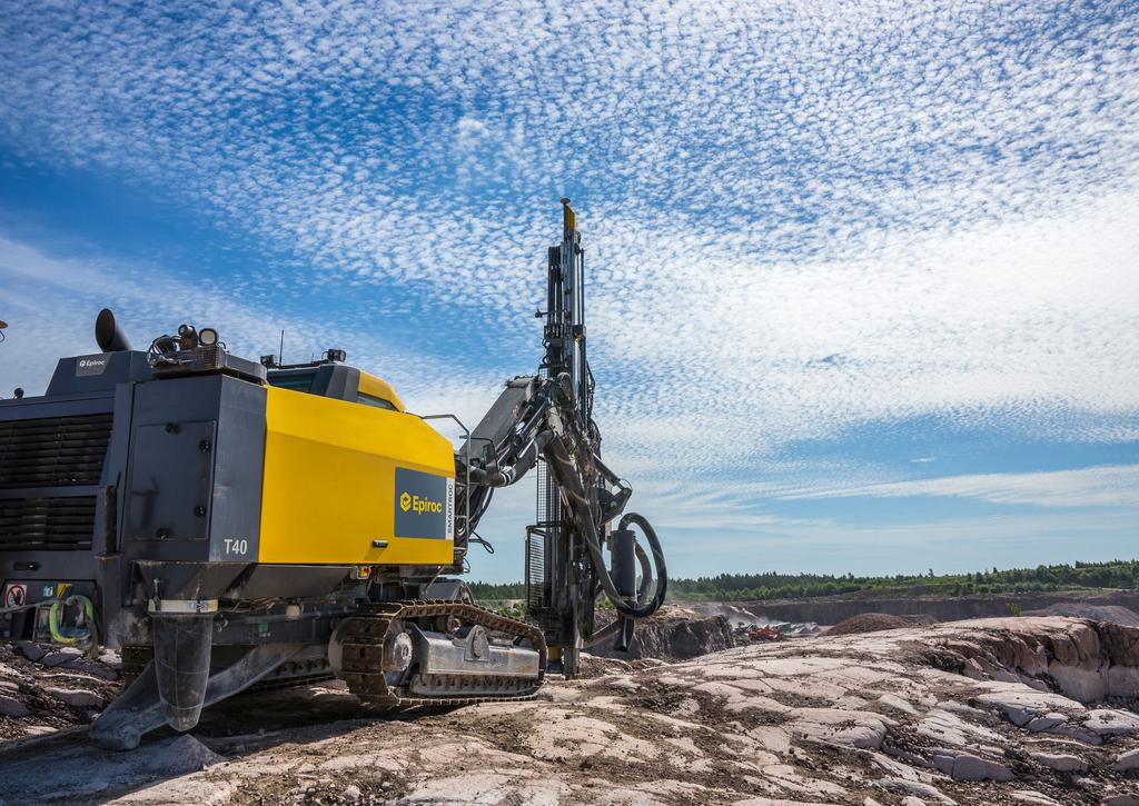 World champion of fuel efficiency SmartROC T35 & T40 are the most fuel efficient drill rigs in the world. They show great performance even under the toughest drilling conditions.