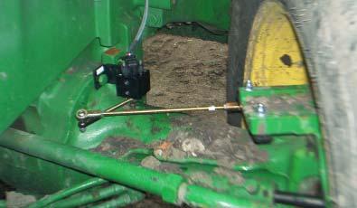 Wheel Angle Sensor Remove this bolt on right side of the differential housing on right side of front axle (JD-8000).