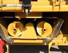 OPTIONAL FEATURES The dual 9 high-capacity augers mounted in the belly pan discharge the ground product to the stacking conveyor.