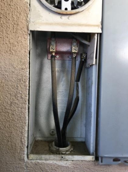 Only if requested by PG&E s Meter Engineering Department. Caution: Only a licensed and qualified electrician may open the termination compartment door with prior PG&E approval.
