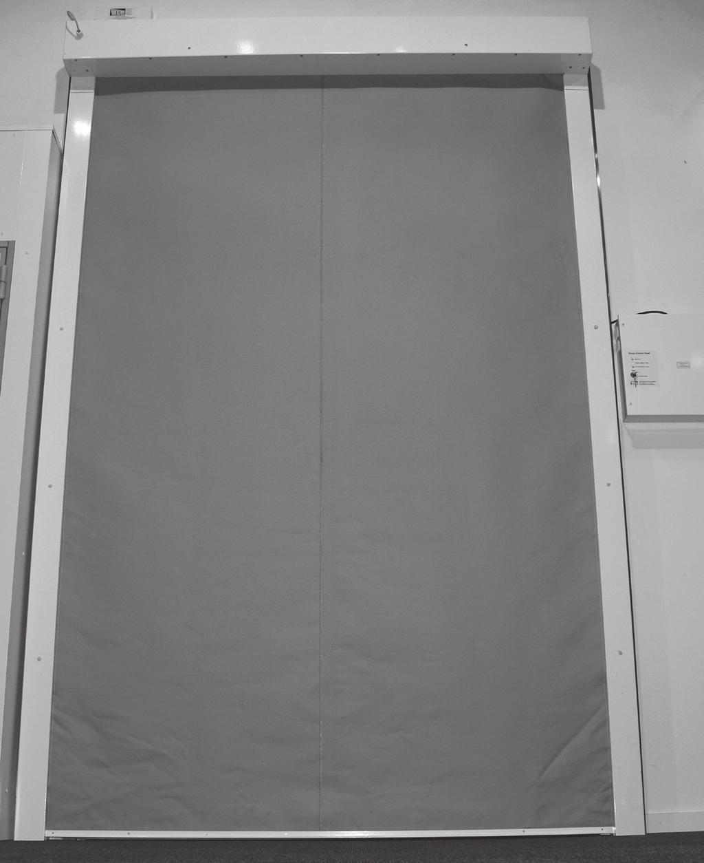 Fire curtain, E120-120 minutes TECHNICAL SPECIFICATIONS: DIMENSIONS Max. W 25 m x H 10 m.