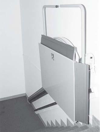 Finishes Standard Color The Xpress II rails and loading ramps are made of champagne anodized aluminum.