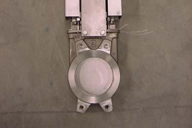 GENERAL APPLICATIONS This knife gate valve is appropriate for liquids with a solids concentration of maximum 5%.