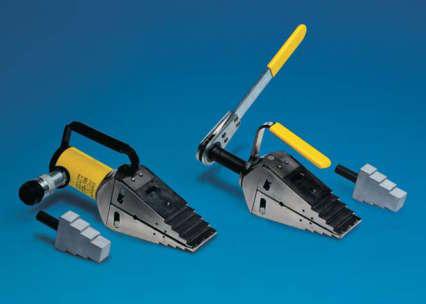 Hydraulic and mechanical Wedge Spreaders FSH-14 and FSM-8 with safety blocks SB-1 FSH, FSM, STF Series Tip Clearance / Maximum Spread 1) : 6 mm / 81 mm Maximum Spread Force: 8-14 ton Maximum