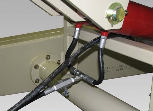 Figure 99 B-0398 B-0400 Route the rod end and base end hydraulic hoses up to the hydraulic tube on the #3