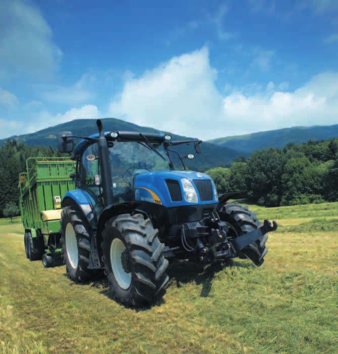 14 15 HYDRAULICS AND PTO HYDRAULIC PERFORMANCE TO MEET YOUR DEMANDS HYDRAULIC POWER AND PTO FLEXIBILITY The T6000 range boosts a closed centre load sensing (CCLS) hydraulic system that provides up to