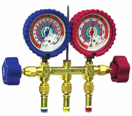 MANIFOLDS SERVICE MANIFOLDS 400 SERIES DELUXE 2-VALVE BRASS MANIFOLD Dual O-Ring Valves - Precision engineered with dynamic full-flow design for faster troublefree evacuation and charging.