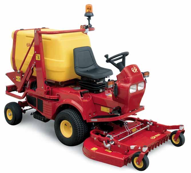 Due to the wide choice of versions and attachments, PG machines are able to provide solutions to the most varied operational needs and allow professional landscapers to be immediately productive.