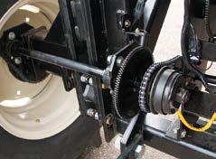 speed. The air cart s implement width can be set by installing two applicable sprockets on this transmission.