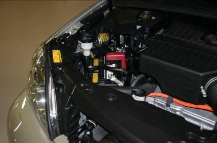 JUMP-STARTING: The Lexus RX400h has one battery which is located under the hood.