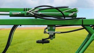 All hydraulic functions can be easily and reliably controlled via AMATRON + In the tractor cab.