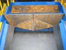 Wear Plates Hardox wear plates on middle & over size hopper of side conveyors.