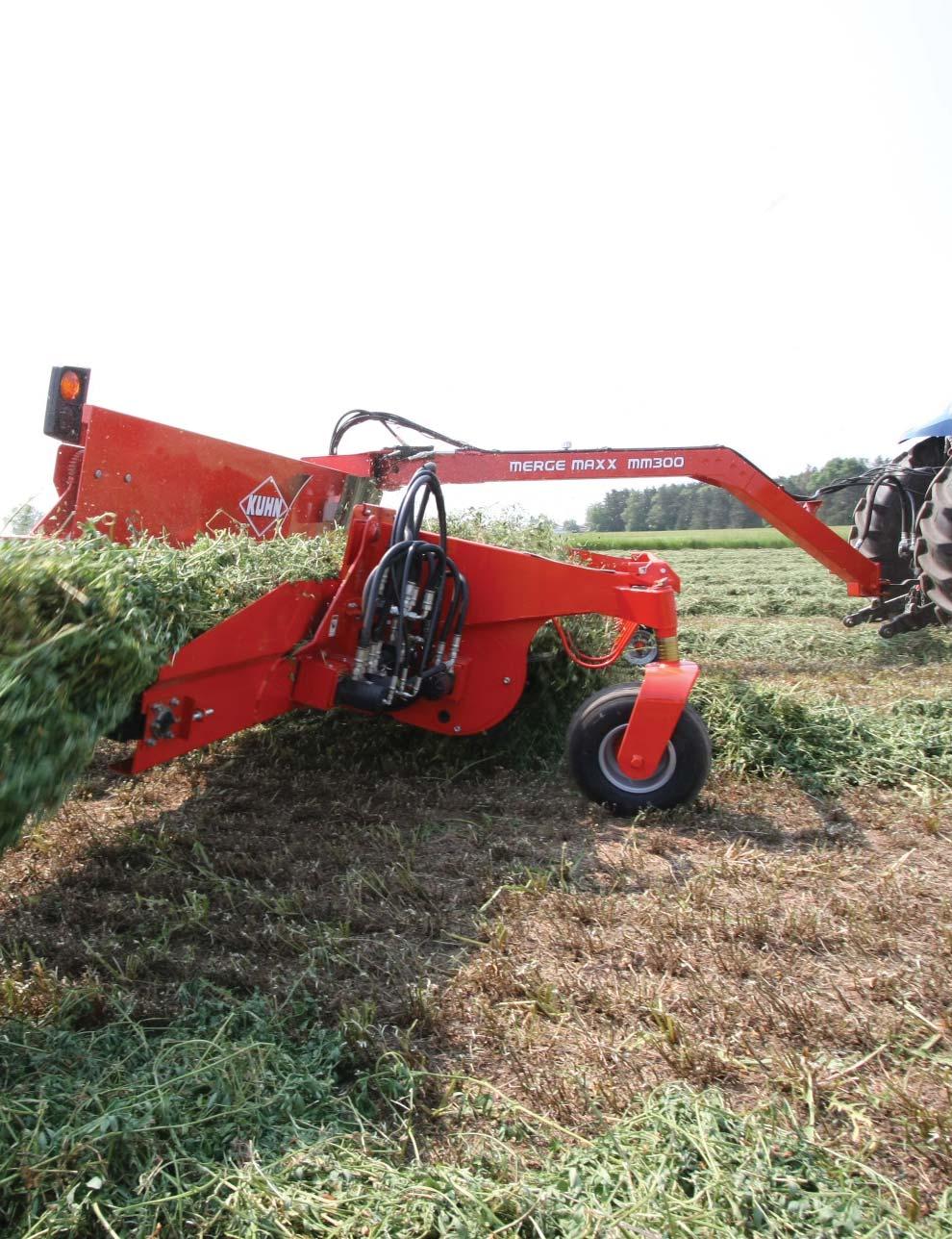 Kuhn mergers produce the fl uffi est, easiest harvesting windrows which are ideal for today's powerful forage harvesters and balers.