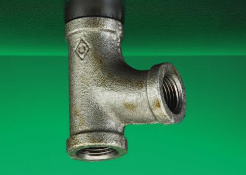 Specification Pipe Threads The machined threads of Crane fittings are supplied to conform with the gauging requirements of BS EN 10226-2 and BS 21.