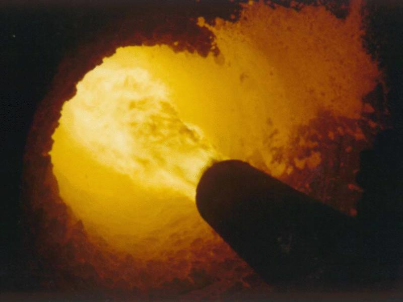 Experience gained from low NOx burner technology in boiler furnaces (using air staging principle) and also from hundreds of firing systems in rotary kilns, in conjunction with theoretical studies by