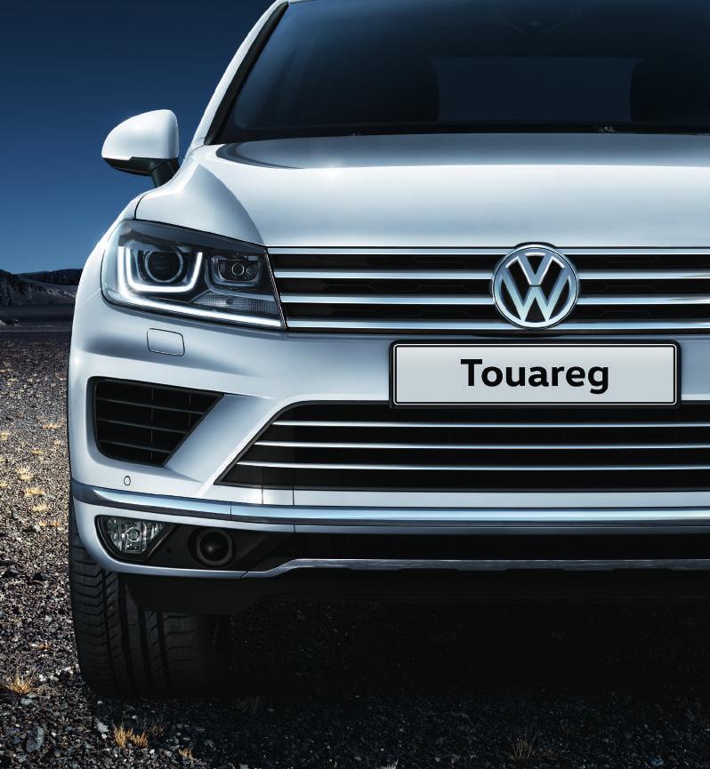 Feast your eyes. From its wide, assertive stance to its sleek, tapering lines, the Touareg comes to life with an iconic exterior.
