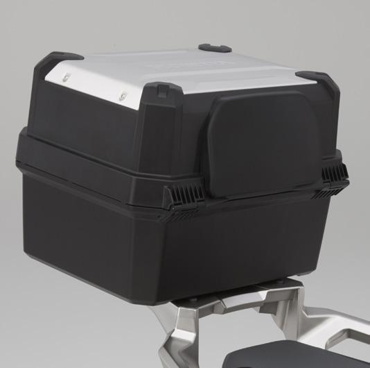Features a locking and easily detachable mounting system. 35L TOP BOX KIT 08ESY-MKH-TB17 35L of storage capacity allows this top box to hold most helmet designs.