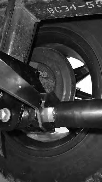 reduce axle wrap, or loosen the Recoil Traction Bar by spinning it counter clockwise in order to reduce the input the Recoil Traction Bar has