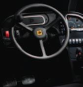 2 standard in 540-170) 4-speed JCB Powershift transmission Fast and efficient changes of gear 4-wheel drive