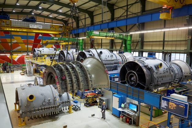 The heart of a power plant Siemens heavy-duty gas turbine Proven technology >1,000 gas turbines delivered in more than 60 countries Highest reliability: > 99% Power output between 117 and 564 MW