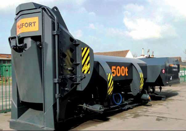 Optional equipment includes operators cabin, remote control and loading box. CONKEST 500t Static Shear Baler Competitively priced, the Lefort Conkest shear/baler is a recent introduction to the range.