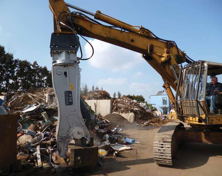 DEMOLITION SHEARS The VTN shears have multiple applications for both overhead and demolition at ground level.