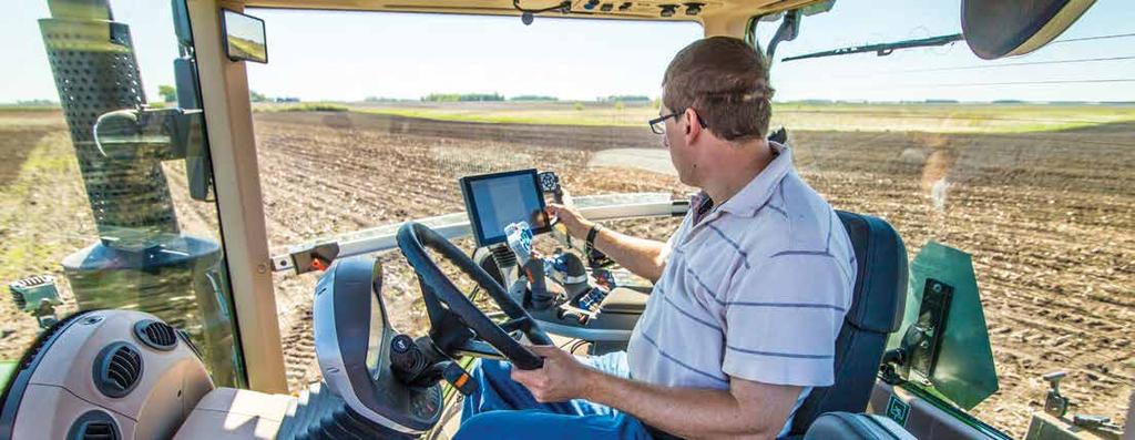 The Fendt VarioDoc brings your office on board, so all work