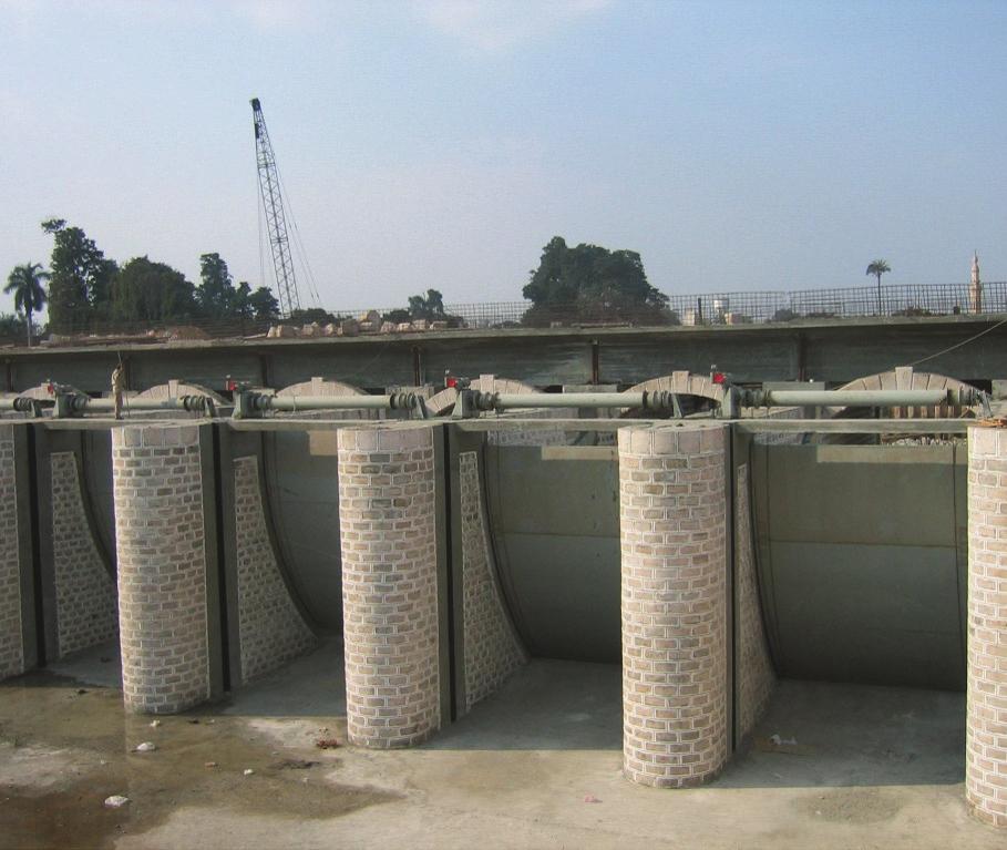 radial GATES USES Maintenance of water elevations in canals Increased storage capacity for reservoirs Diversion of water for irrigation Flow control preserving wide, clear waterways Other areas