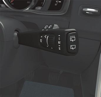 Switching off Briefly press the START/STOP ENGINE button. Take the remote control key out from the ignition switch (does not apply to Keyless drive*).