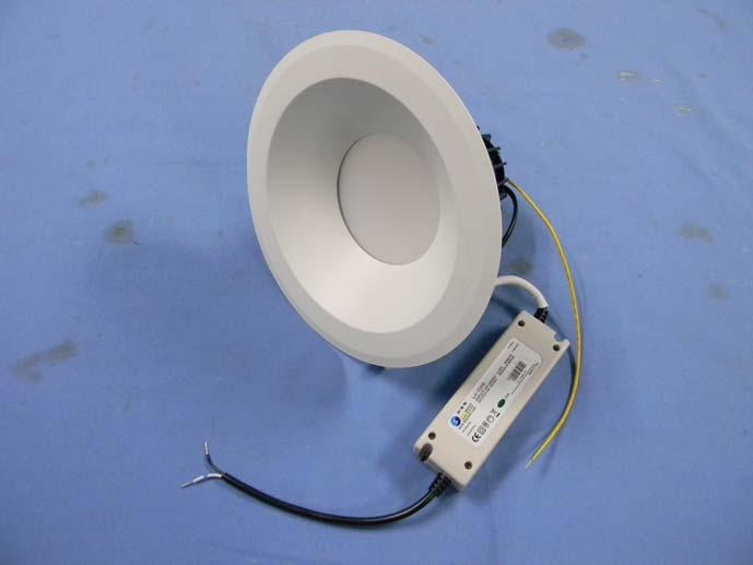 GONIOPHOTOMETERS SYSTEM TEST REPORT Page 1 Of 12 FCL6 inch LED Downlight FCL6-2W Light Output Ratio: 1.% Luminaire Power: 22.42 W SHR Nominal: 1.25 Calculated using the TM5 SHR Maximum: 1.