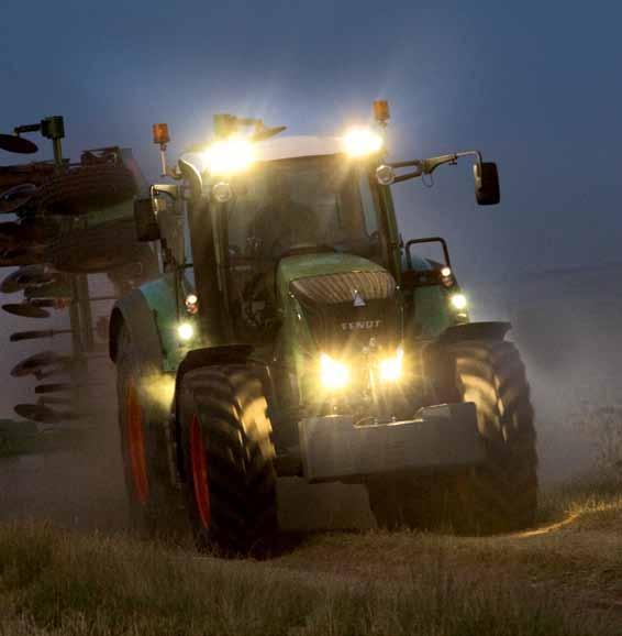 The Fendt 800 Vario for transport 22 23 More kilometres, more safety less fuel consumption Move 37 tonnes more a day The 800 Vario has a top speed of 60 km/h at an engine speed of only,750 rpm, which
