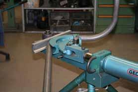 0 4580230 249001 1 base unit with pivotable tripod 249311 without bending tools 1 pump electro-hydraulic 230 V 254651 1 base unit with pivotable tripod 249311 without bending tools 111.