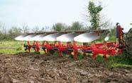 As tillage specialist, Gregoire-Besson has developped this range of on-land ploughs to answer all the needs, whatever farm structures and traction powers.